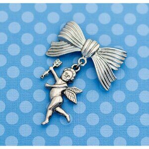 Vintage Angel Dangle Silver Tone Brooch - M22